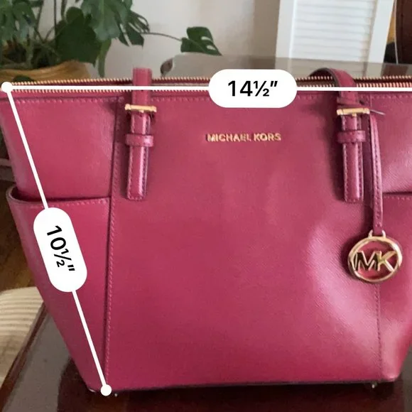 Michael Kors Signature Jet Set East West Top Zip Tote Red Leather Purse NWOT - Picture 5 of 8